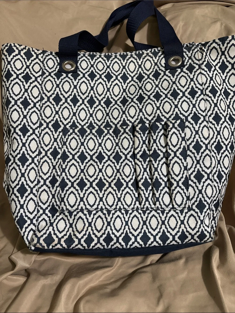 thirty-one Navy and White Diamond-Print Tote with Exterior Pockets